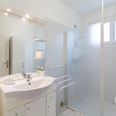 Grand Familial Pres Du Puy Du Fou, Wifi, Animaux Admis, Jardin - Fr-1-622-96 Feriehus Yzernay